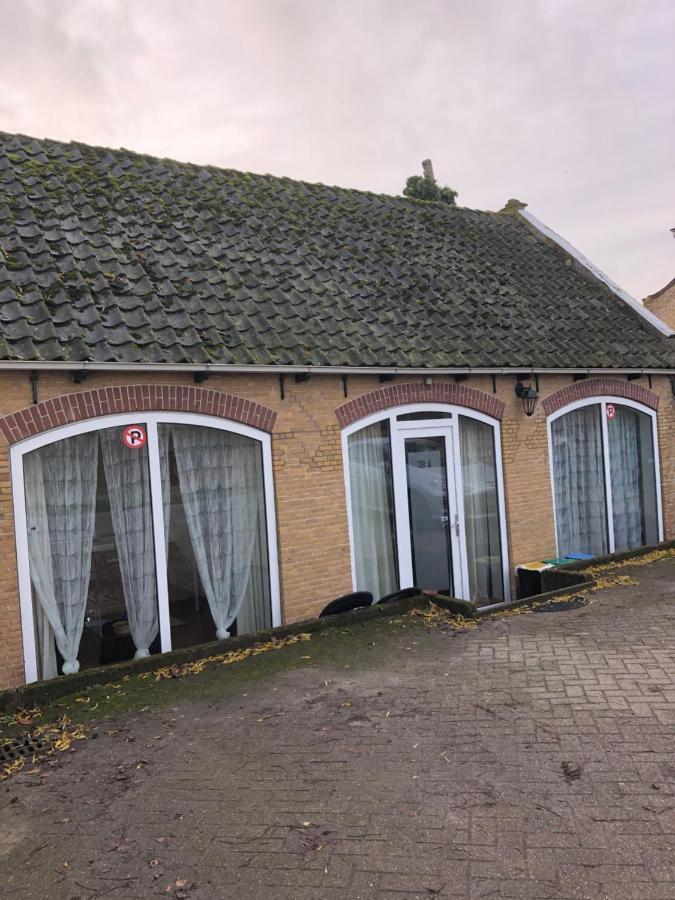 Vredig Toeven Apartment Klaaswaal Bagian luar foto