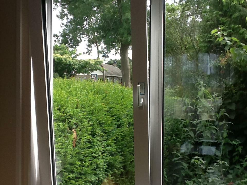 Vredig Toeven Apartment Klaaswaal Bagian luar foto